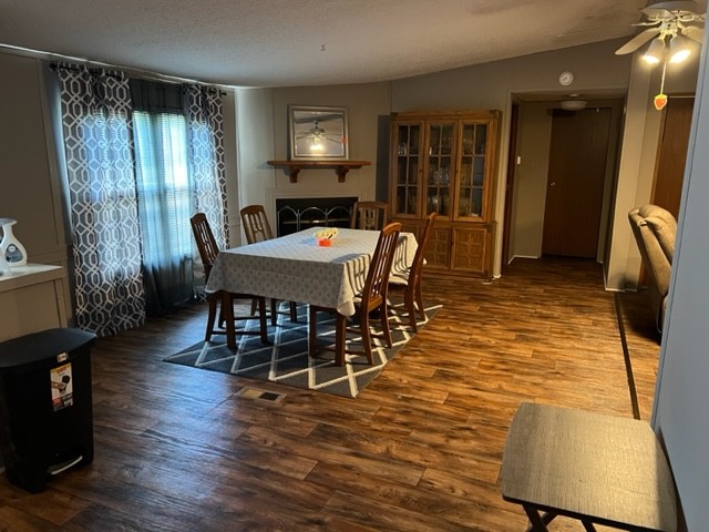 147 Philpot Road Ardmore, TN 38449 - Photo 9 of 21 a dining room with furniture and window