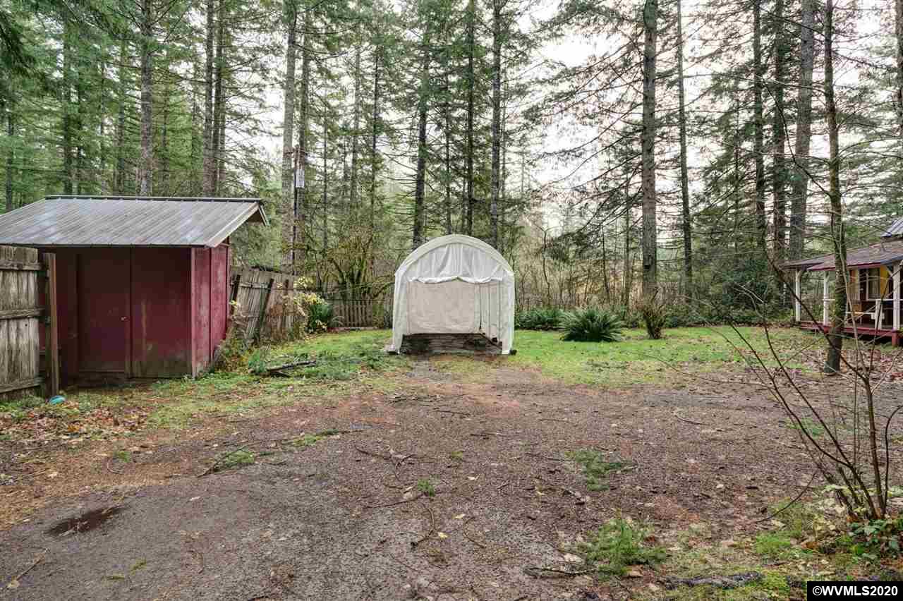 35146 North Fork Road Lyons, OR 97358 - Photo 22 of 33