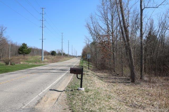 3717 Peters Road Columbiaville, MI 48421 - Photo 23 of 40 001.jpg