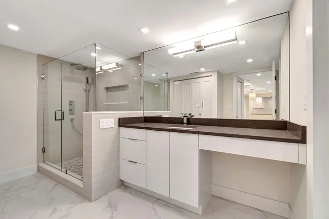 $1,390,000 | 4740 South Ocean Boulevard, Unit 508, Highland Beach, FL 33487