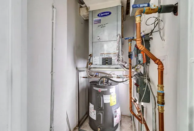 $1,390,000 | 4740 South Ocean Boulevard, Unit 508, Highland Beach, FL 33487