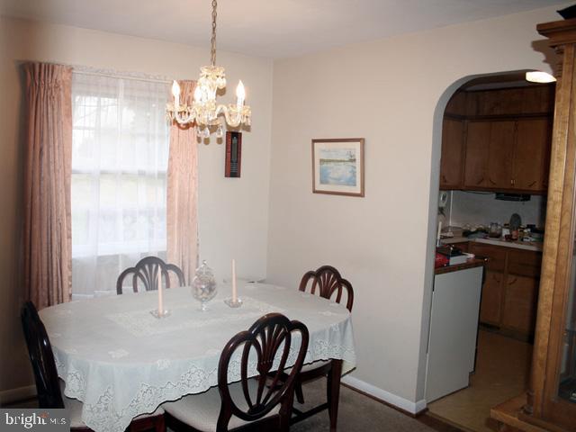 1737 Valley Forge Road Lancaster, PA 17603 - Photo 4 of 6 Gallery Image 4