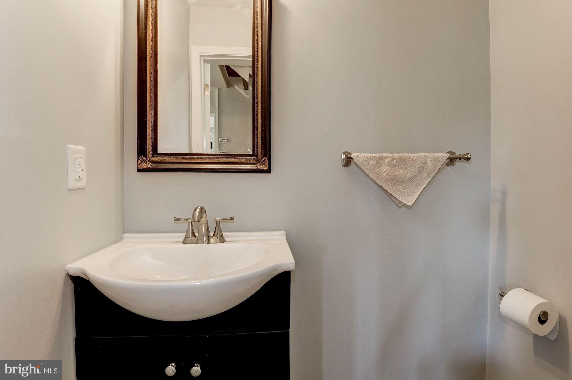 2162 Golf Course Drive Reston, VA 20191 - Photo 23 of 60