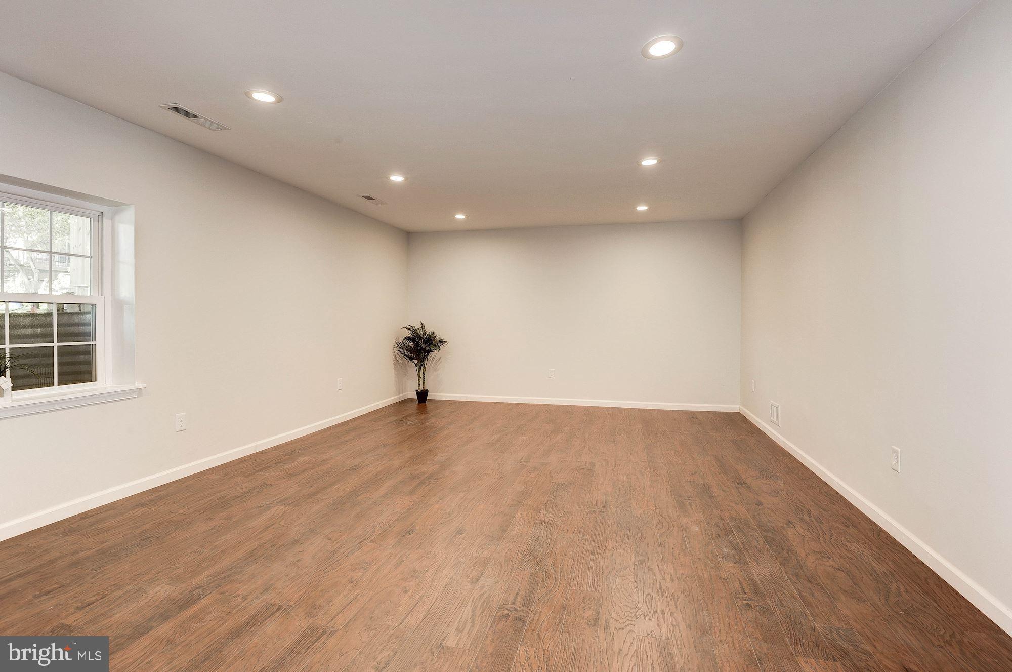 2162 Golf Course Drive Reston, VA 20191 - Photo 41 of 60