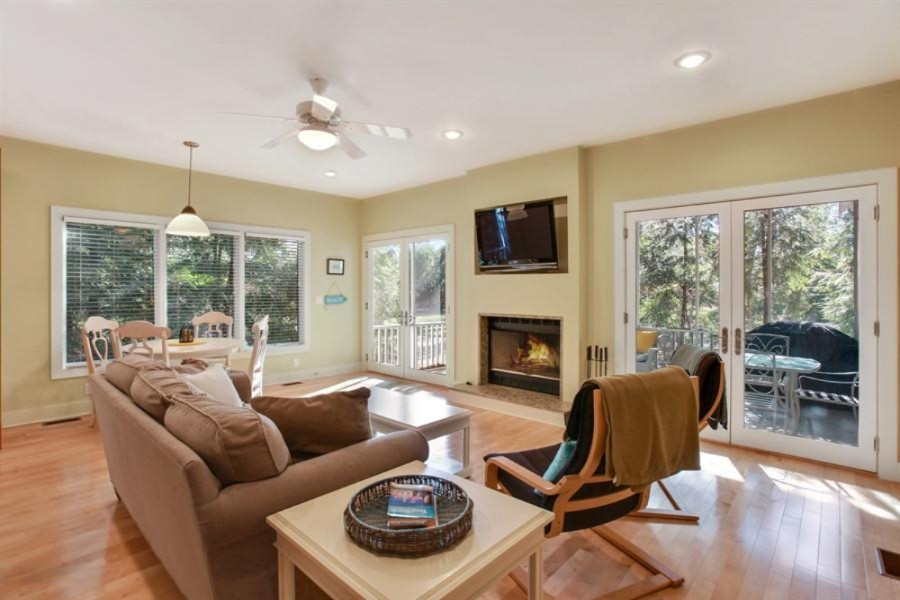 16032 Goodwin Union, Unit 13 Union Pier, MI 49129 - Photo 7 of 24 Living