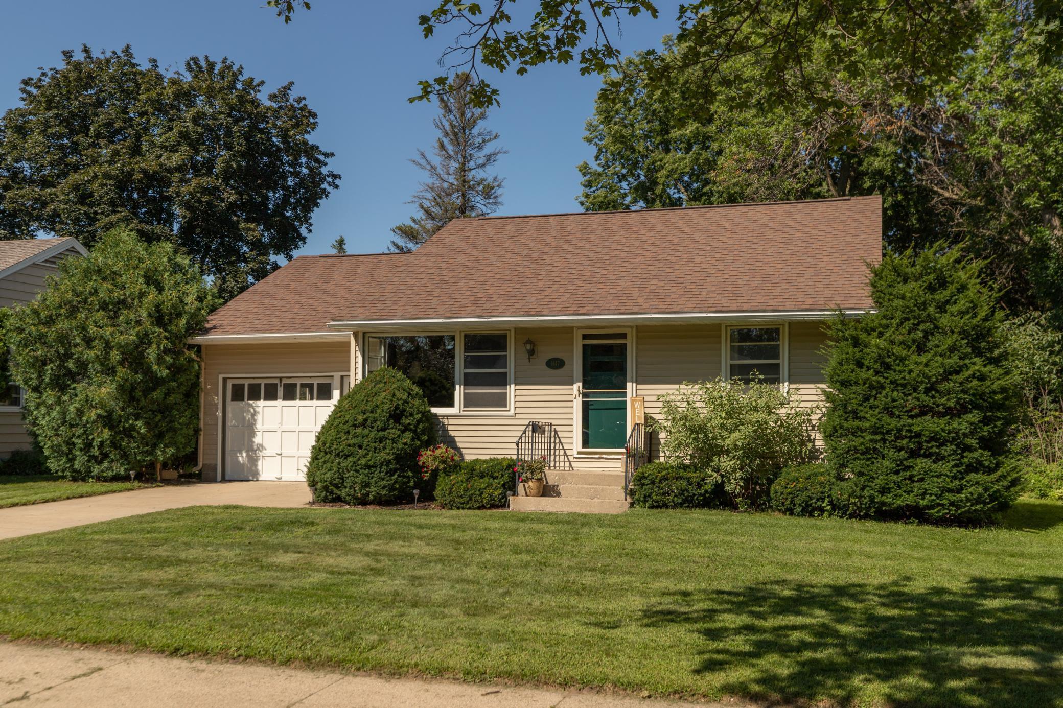1647 2nd Avenue Northeast Rochester, MN 55906 - Photo 1 of 1