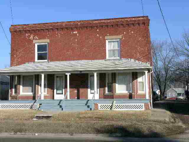 331-333 West Locust Street Canton, IL 61520 - Photo 1 of 2 Gallery Image 1