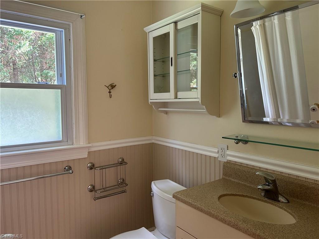 2911 Pleasant Ridge Road Summerfield, NC 27358 - Photo 26 of 47 Primary bath down