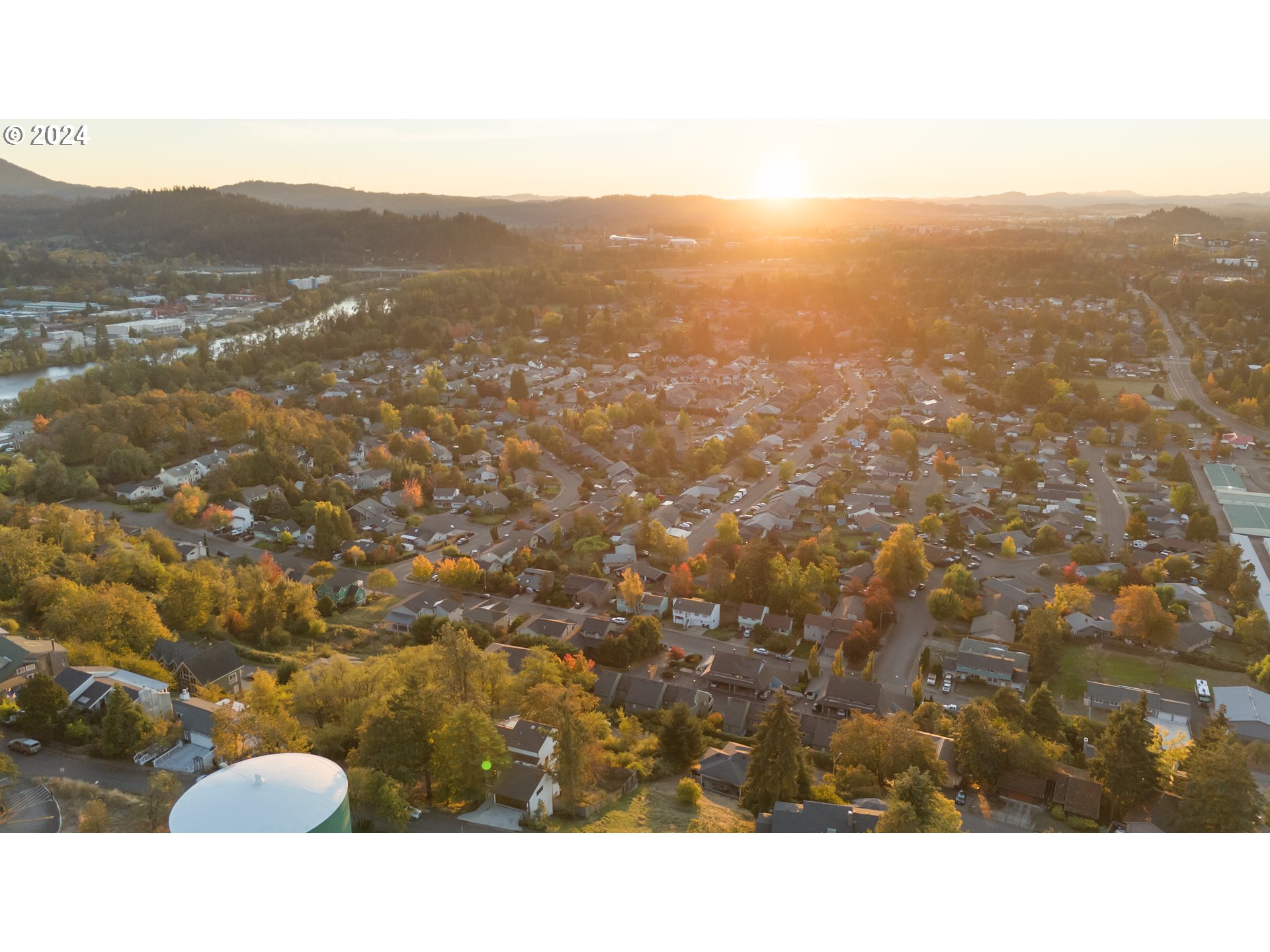 Sunset Drive Springfield, OR 97477 - Photo 5 of 11