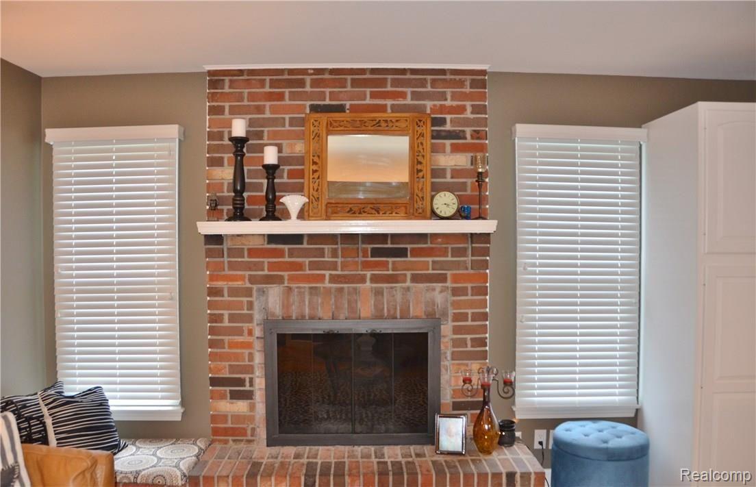 9259 Anderson Road Grosse Ile, MI 48138 - Photo 14 of 35 DSC_2683.JPG