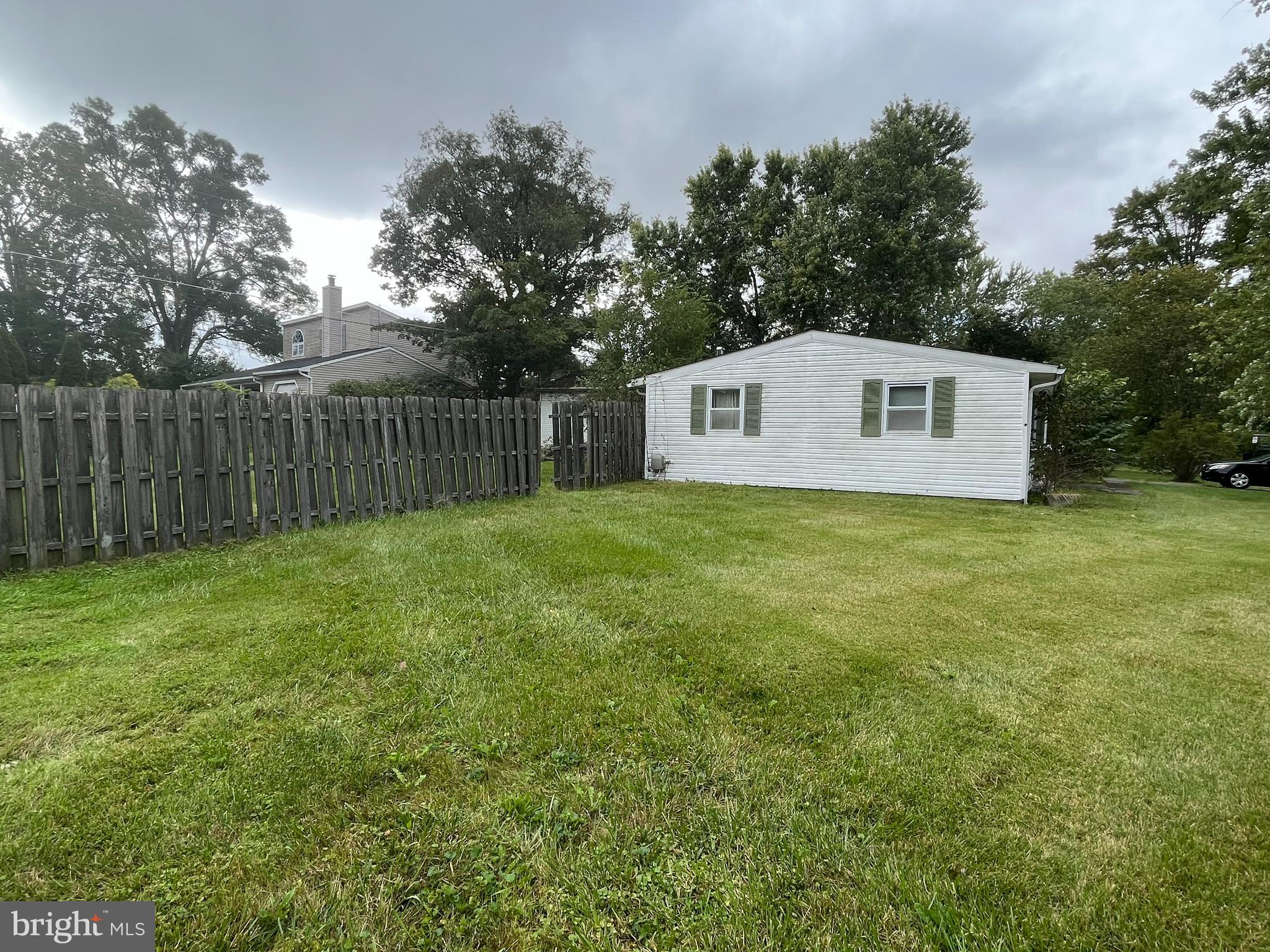329 Flying Point Road Edgewood, MD 21040 - Photo 4 of 16 Gallery Image 4
