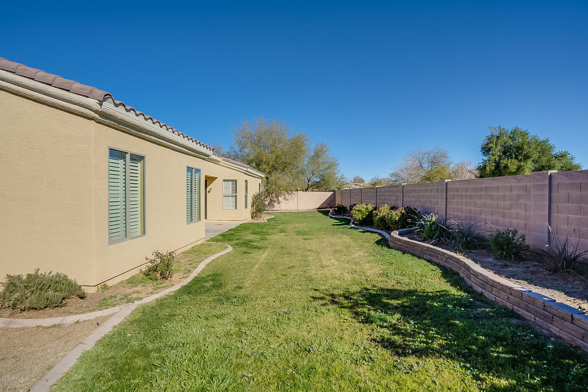 19057 North Stonegate Road Maricopa, AZ 85138 - Photo 5 of 20 photo_05