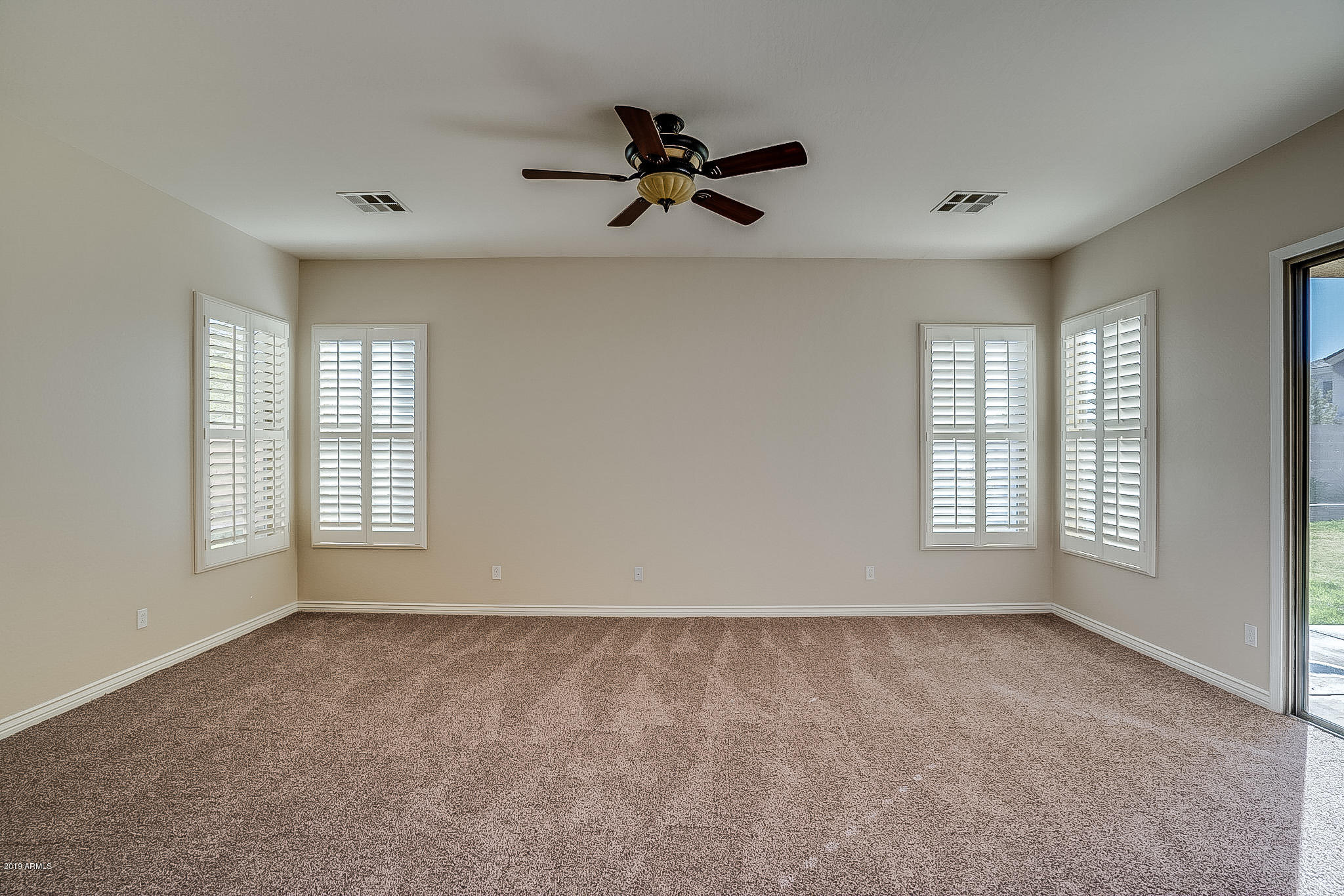 19057 North Stonegate Road Maricopa, AZ 85138 - Photo 7 of 20 photo_07