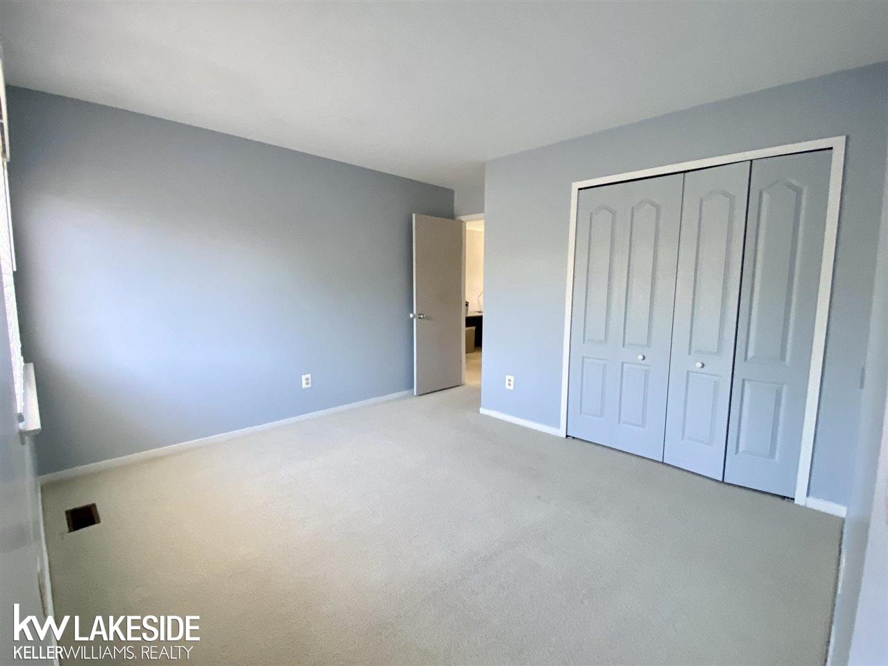 643 Ashley Circle East Rochester, MI 48307 - Photo 29 of 36 50042258-29.JPG