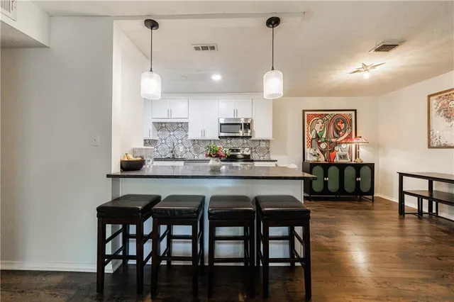 $310,000 | 216 River Mill Circle, Roswell, GA 30075