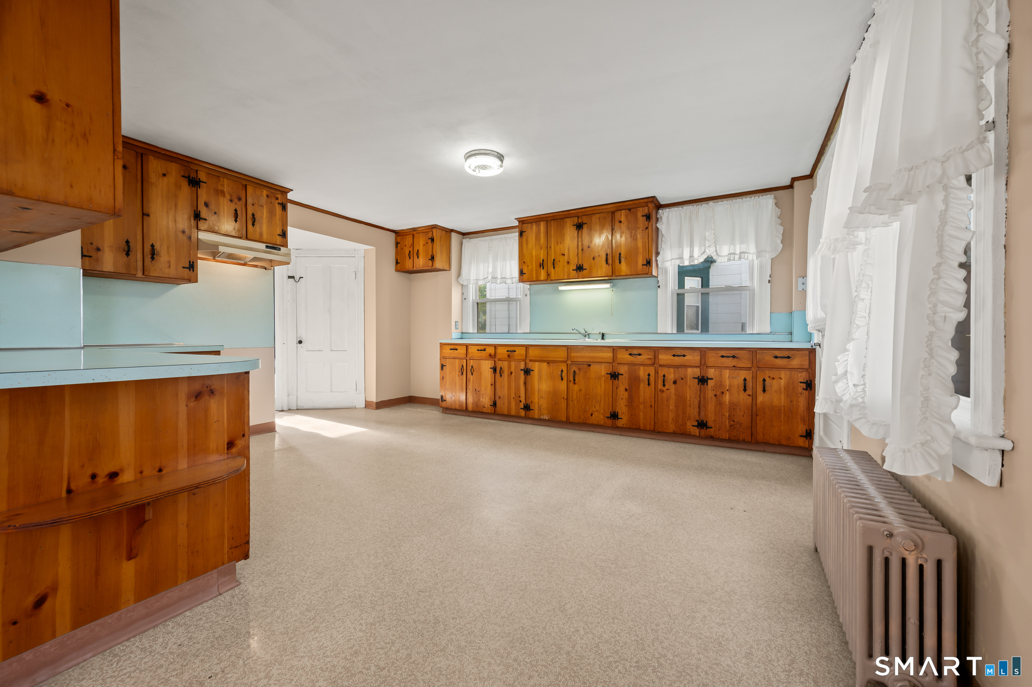 64 High Street Middletown, CT 06457 - Photo 2 of 39