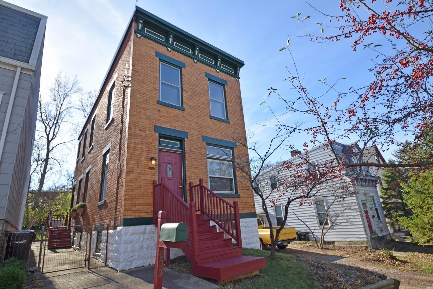 609 Riddle Road Cincinnati, OH 45220 - Photo 1 of 1 Gallery Image 1