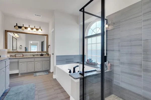 $699,900 | 129 Micco Lane, Fate, TX 75087