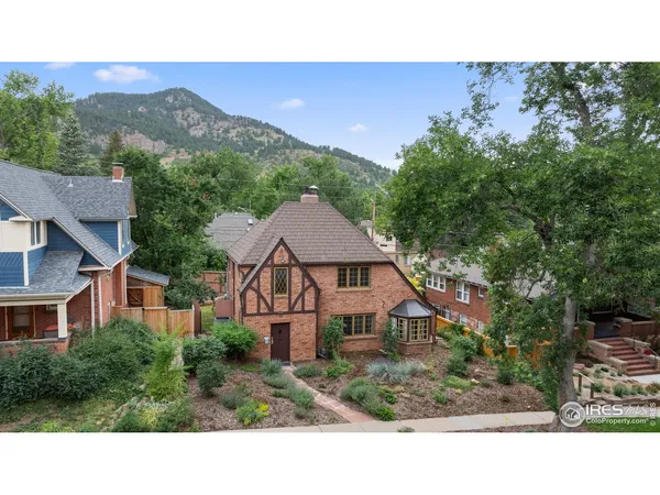 $1,490,000 | 911 Lincoln Place, Boulder, CO 80302
