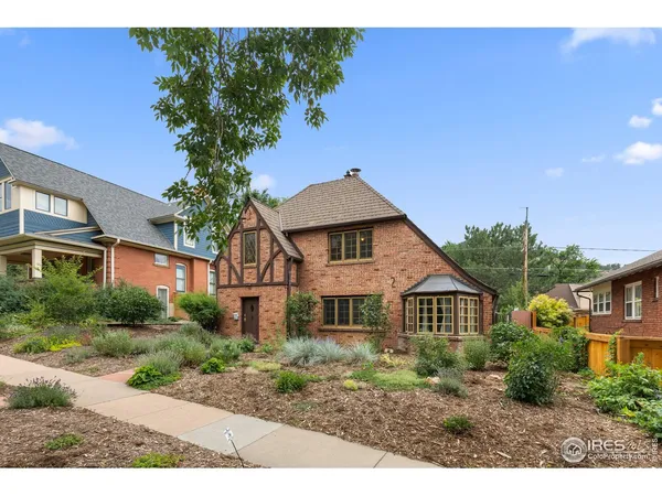 $1,490,000 | 911 Lincoln Place, Boulder, CO 80302