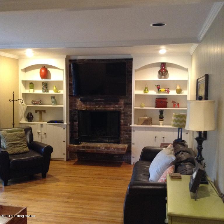 1802 Crossgate Lane Crossgate, KY 40222 - Photo 13 of 24 Family Room2