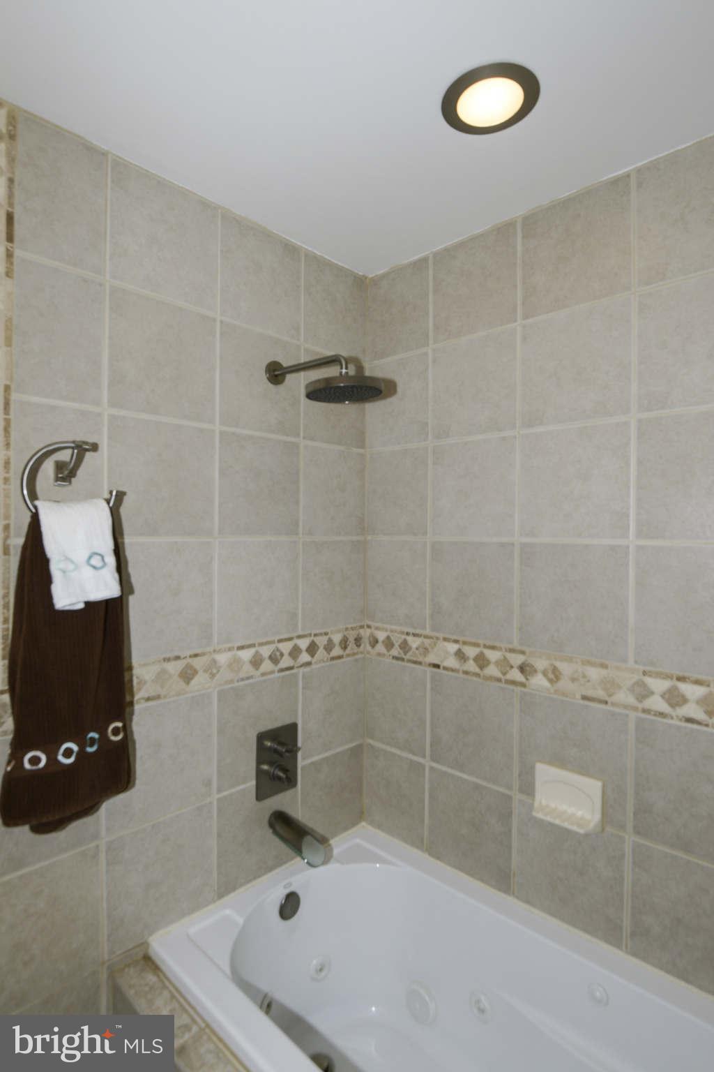 3955 Salem Bottom Road Westminster, MD 21157 - Photo 11 of 27 Hall Bath