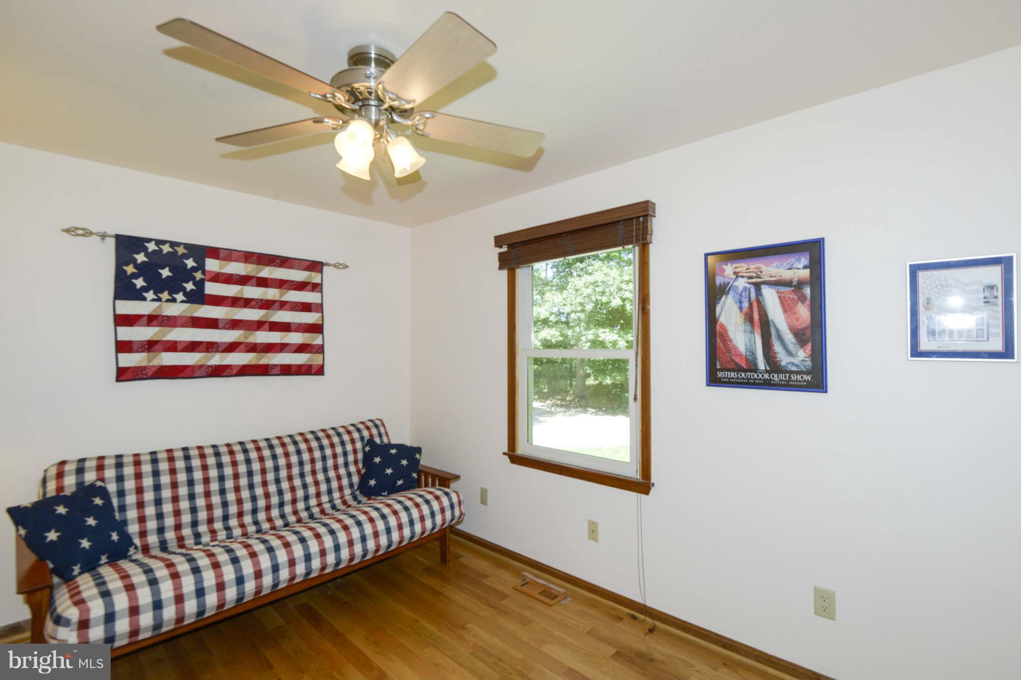 3955 Salem Bottom Road Westminster, MD 21157 - Photo 16 of 27 Bedroom