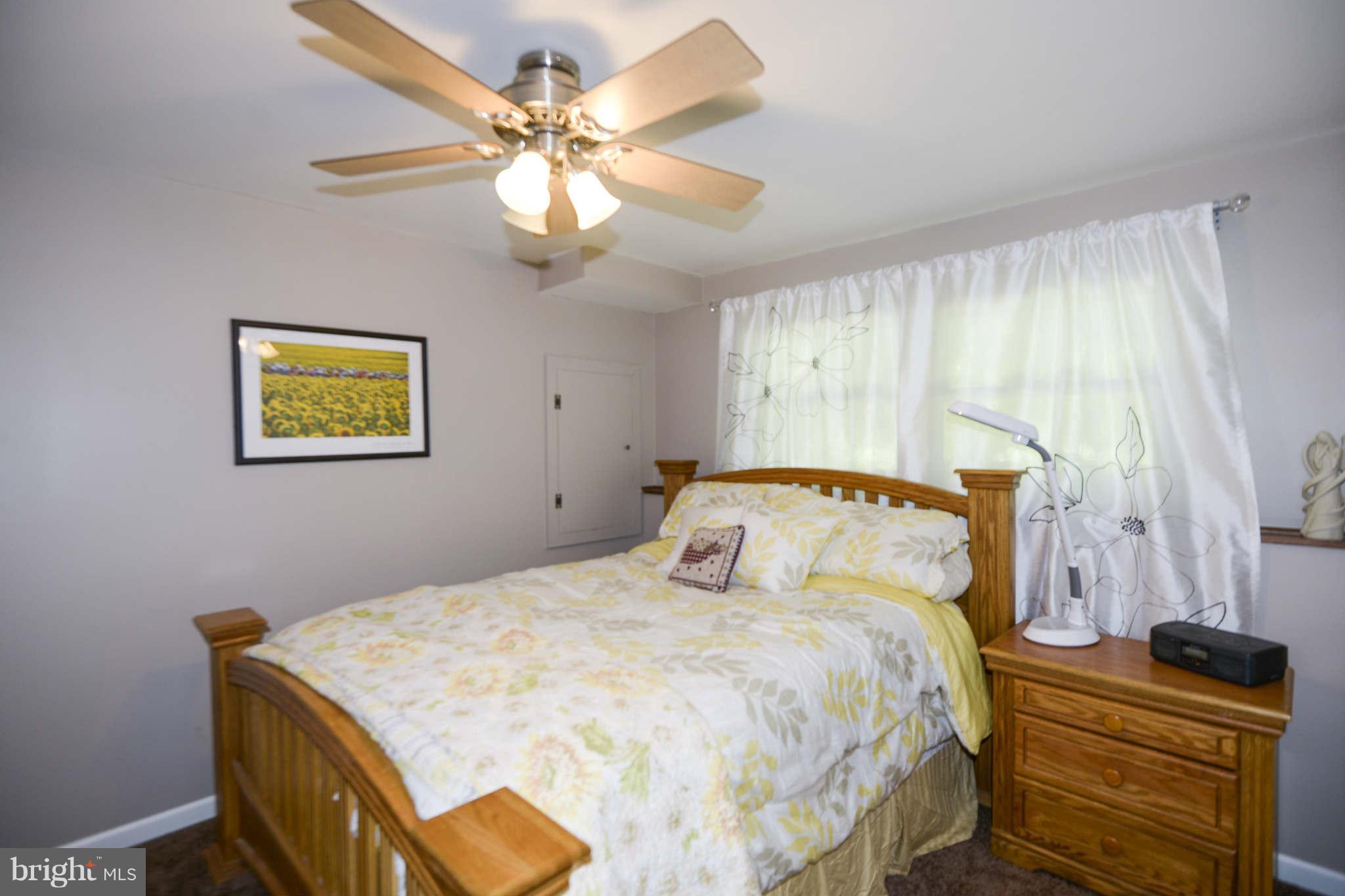 3955 Salem Bottom Road Westminster, MD 21157 - Photo 20 of 27 Bedroom