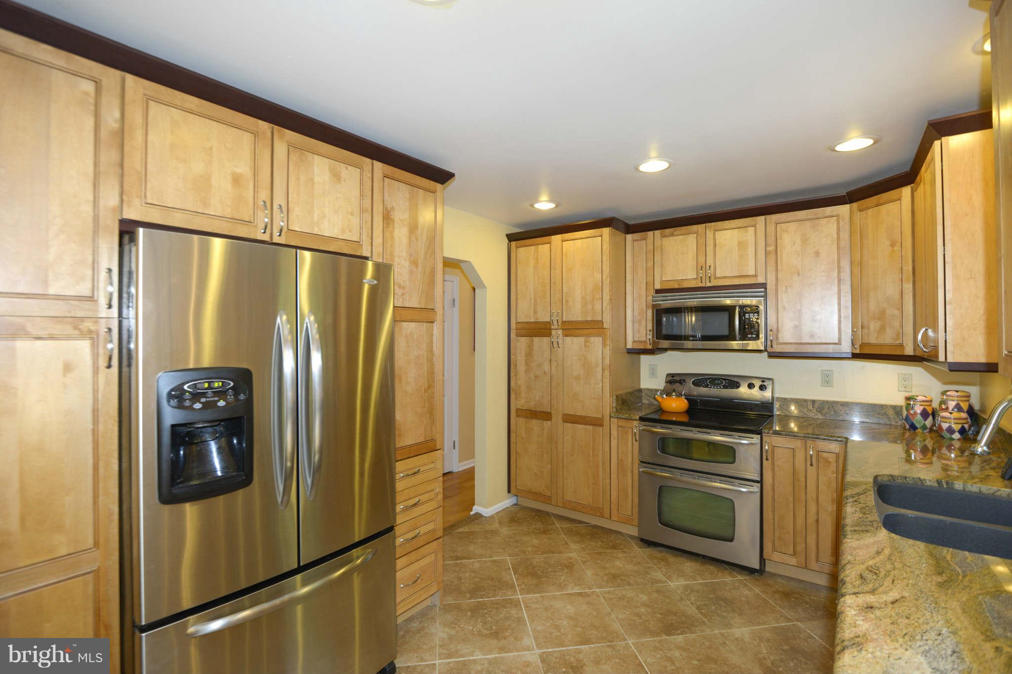 3955 Salem Bottom Road Westminster, MD 21157 - Photo 7 of 27 Kitchen