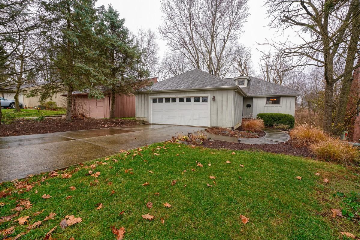366 Allview Road Westerville, OH 43081 - Photo 2 of 40 Gallery Image 2