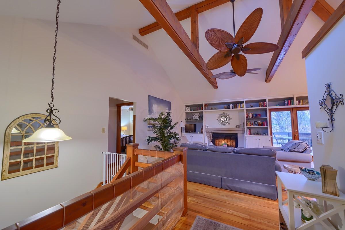 366 Allview Road Westerville, OH 43081 - Photo 4 of 40 Gallery Image 4
