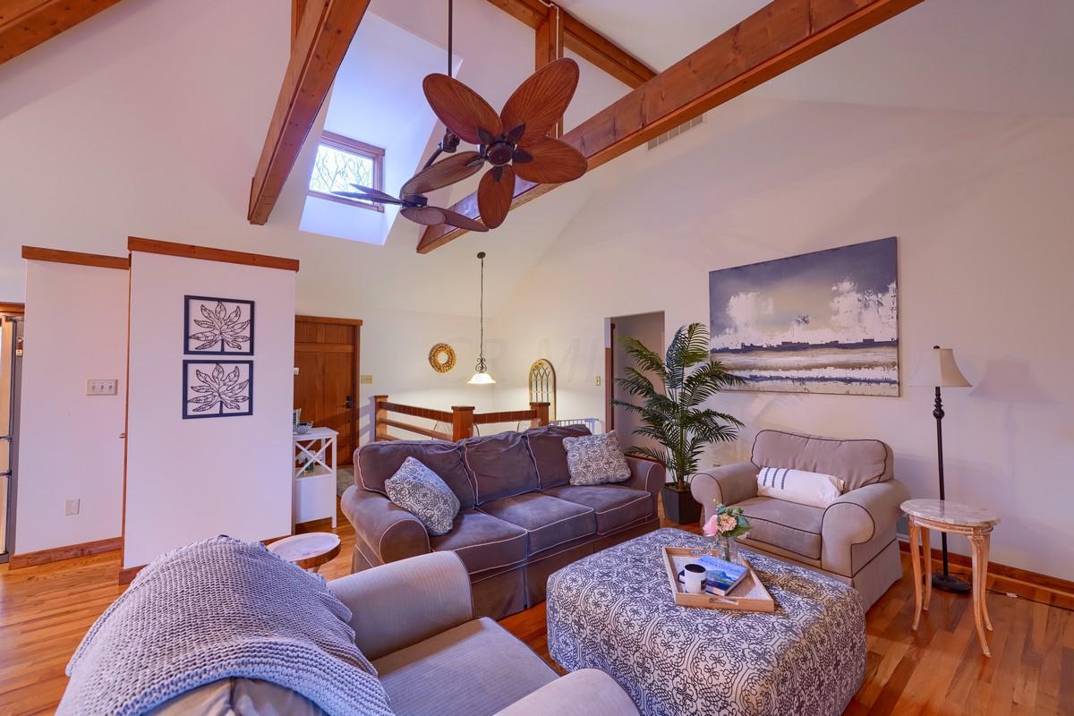 366 Allview Road Westerville, OH 43081 - Photo 5 of 40 Gallery Image 5