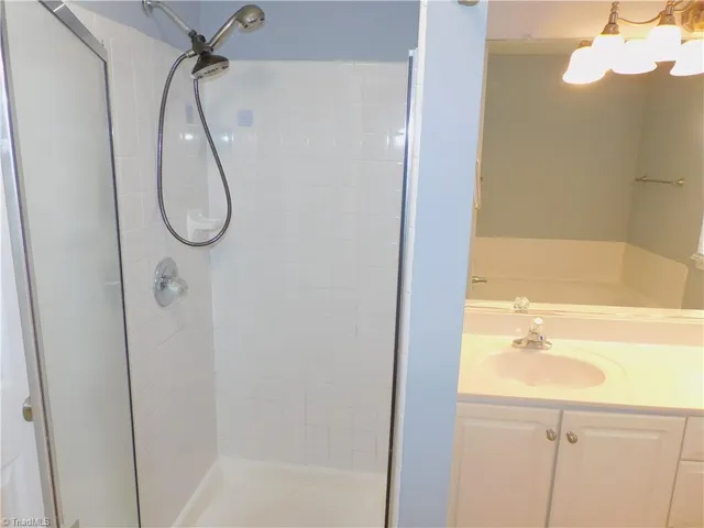 $2,250 | 5101 Mountain Ash Court, Greensboro, NC 27410