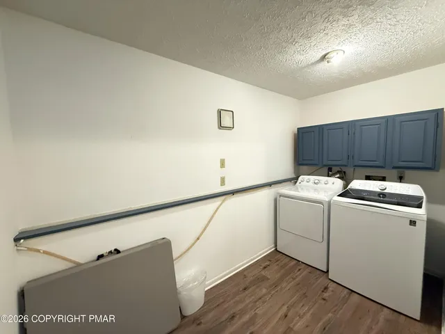 $441,900 | 1570 Sullivan Trail, Tannersville, PA 18372