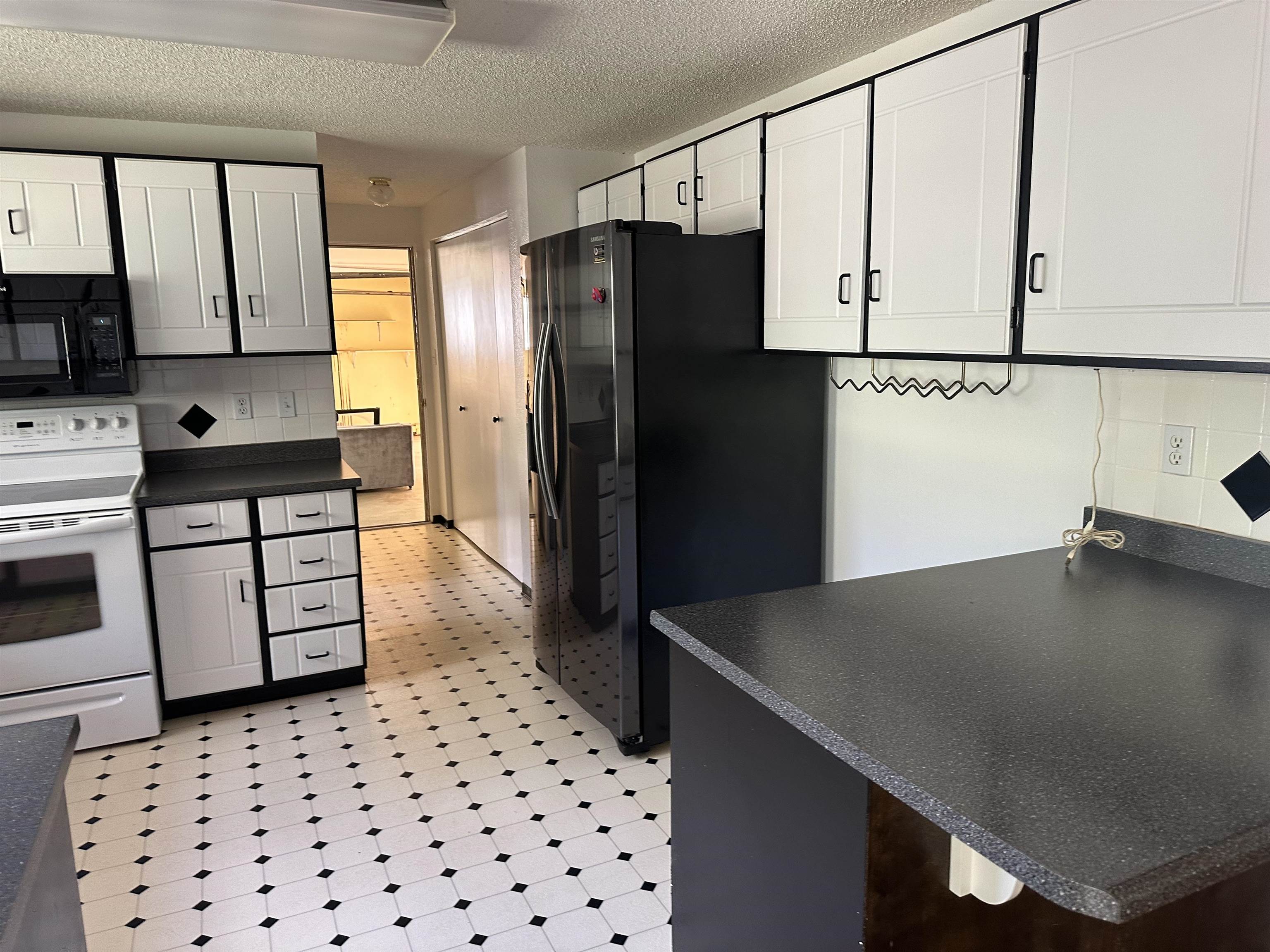 556 20 Road Grand Junction, CO 81507 - Photo 13 of 18 Gallery Image 13