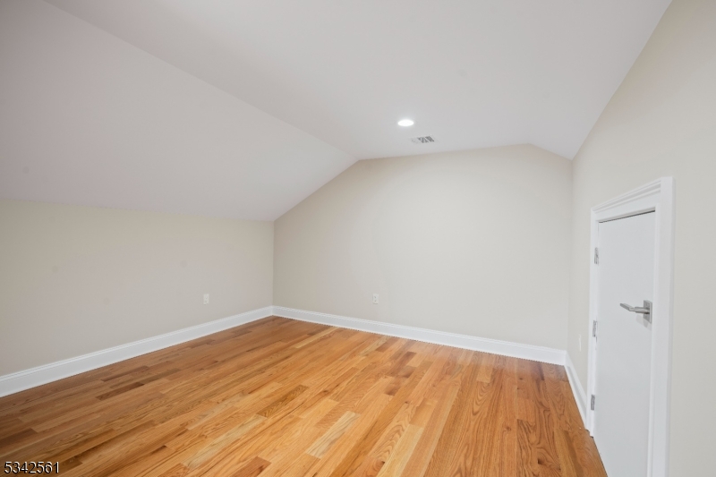 118 Cambridge Road Westfield, NJ 07090 - Photo 29 of 50 a view of room