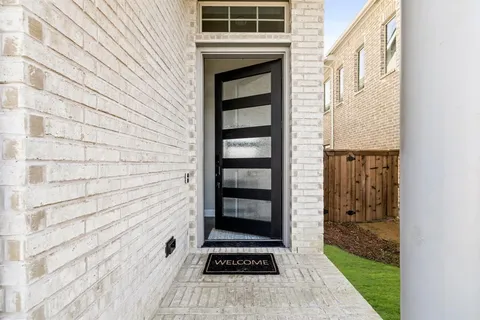a view of a entryway door of the house