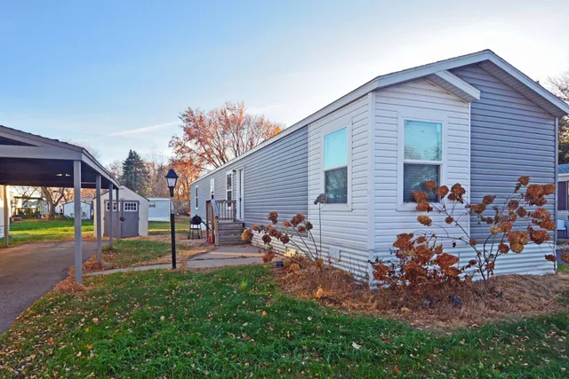 $95,000 | 1368 96th Lane Northeast, Blaine, MN 55434