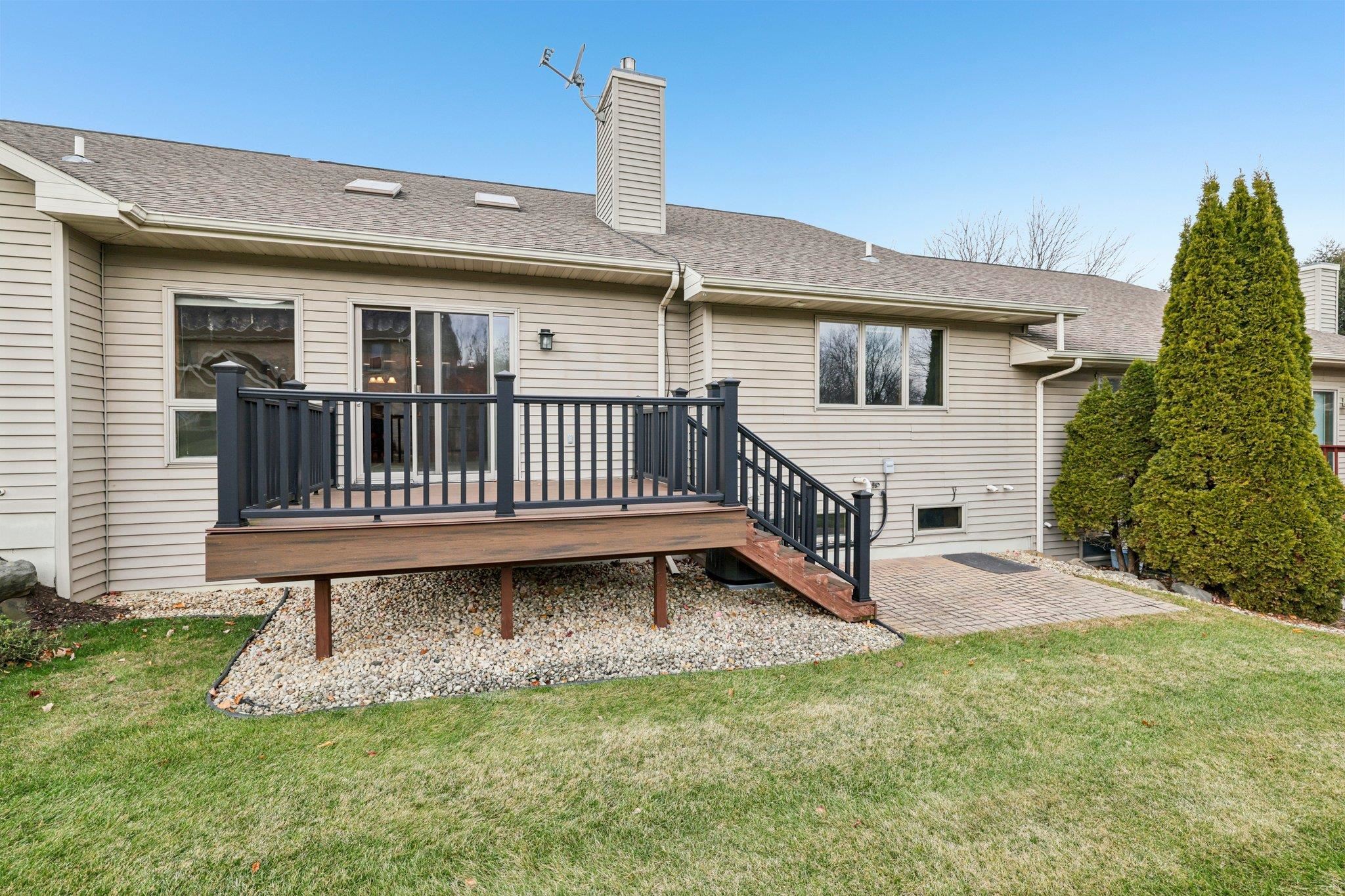 213 Fairview Court, Unit 50 Waunakee, WI 53597 - Photo 47 of 51