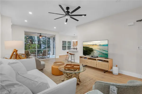 $675,000 | 1025 Egrets Walk Circle, Unit 103, Naples, FL 34108