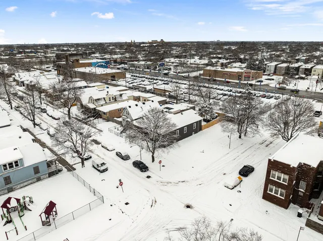 $319,000 | 6402 South Claremont Avenue, Chicago, IL 60636