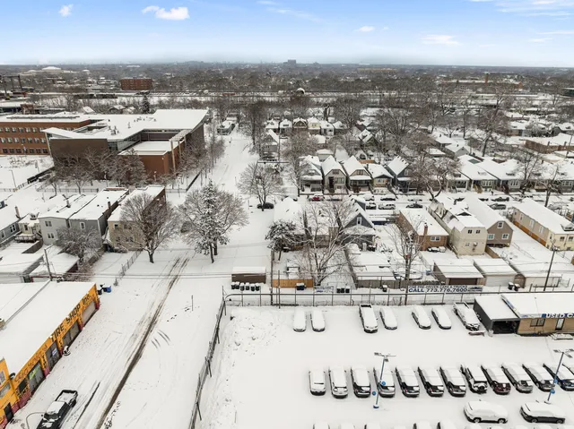 $319,000 | 6402 South Claremont Avenue, Chicago, IL 60636