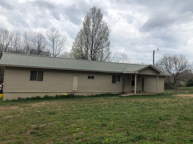 1065 Burnt Church Road Savannah, TN 38372 - Photo 2 of 21 Gallery Image 2
