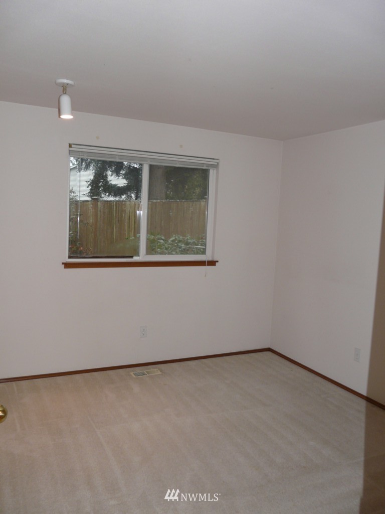 24 199th Street Southeast Bothell, WA 98012 - Photo 22 of 25