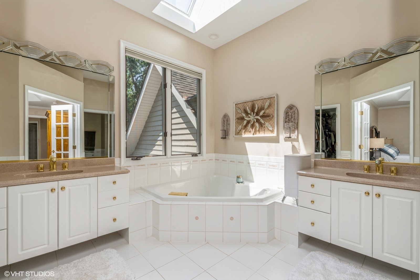 7310 Hillside Drive Spring Grove, IL 60081 - Photo 9 of 15