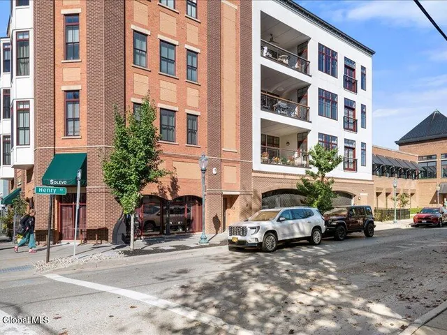 $25,000 | 55 Phila Street, Unit 302, Saratoga Springs, NY 12866