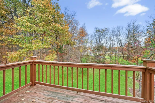 $329,900 | 204 Ruby Court, Highland Mills, NY 10930