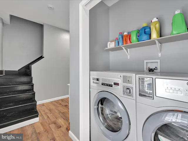a view of washer and dryer in a utility room