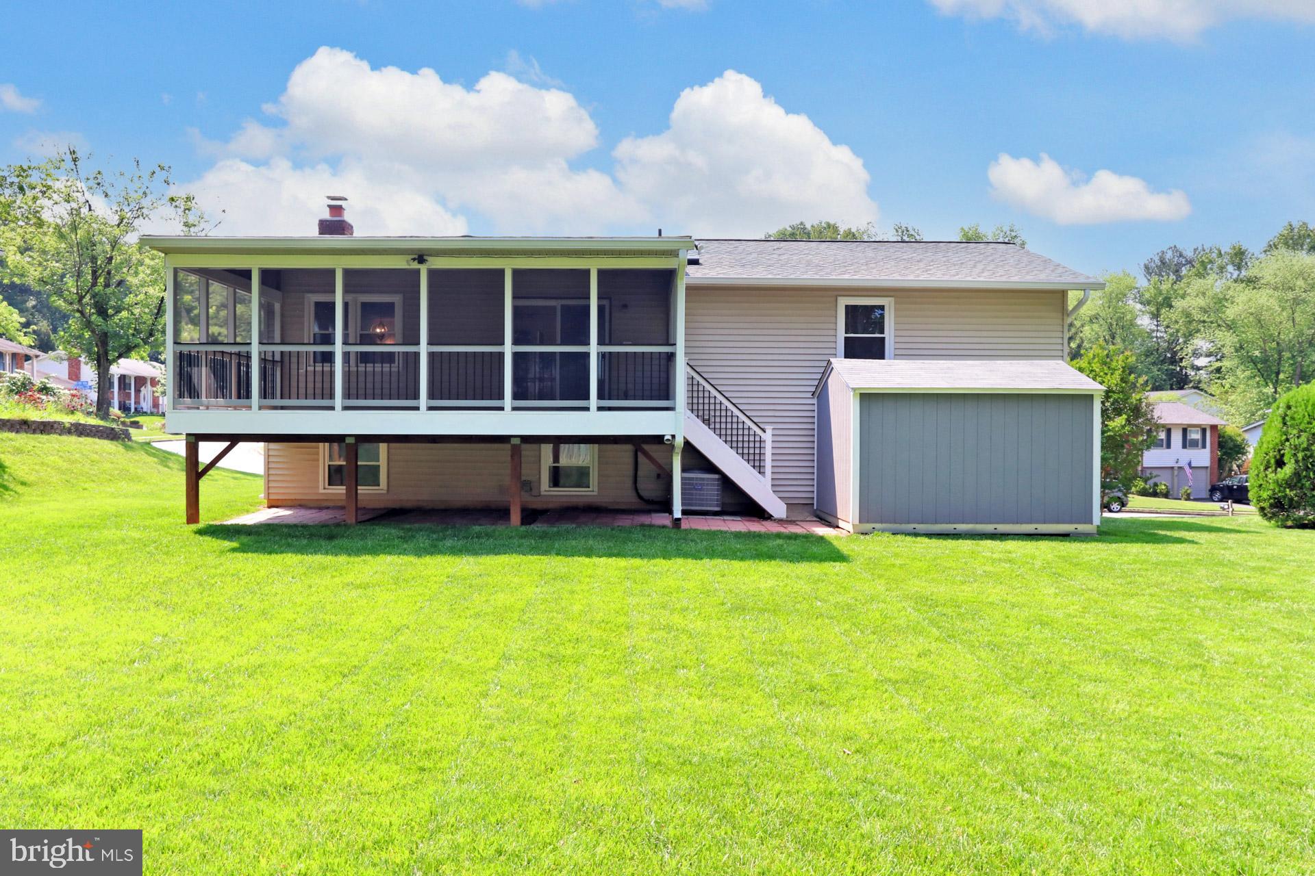 9110 Rockefeller Lane Springfield, VA 22153 - Photo 40 of 56 Gorgeous vinyl-wrapped screened in porch