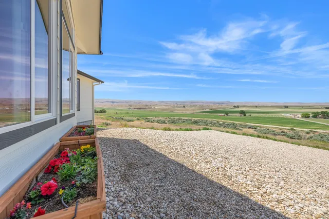 $690,000 | 8142 Highway 95, Marsing, ID 83639